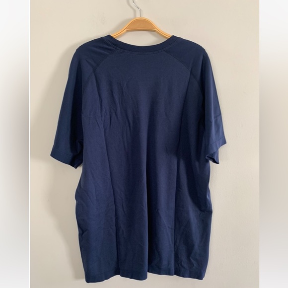 NEW FABLETICS THE TRAINING DAY TEE IN NAVY Multiple sizes - Picture 8 of 11